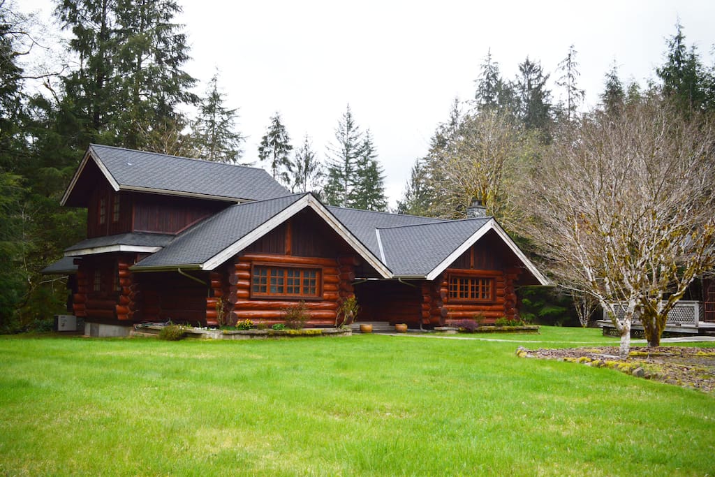Main Log Cabin