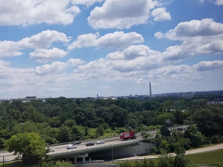 Your Own Nook in Arlington with DC View Condominiums for Rent in Arlington, Virginia, United