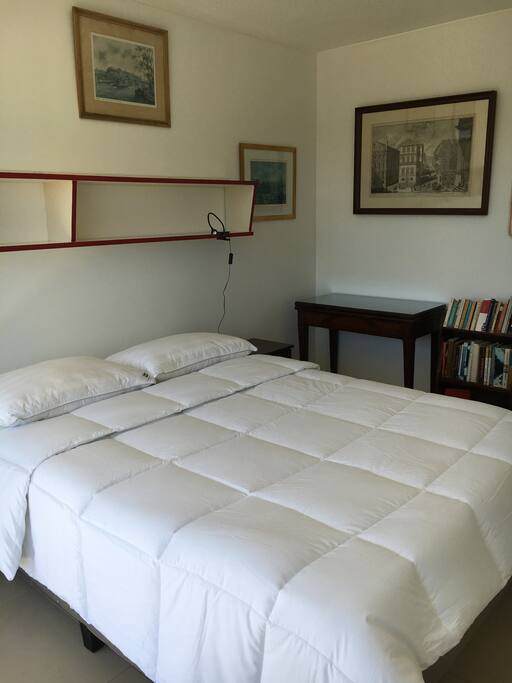 Dormitorio ppal. / Master Bedroom