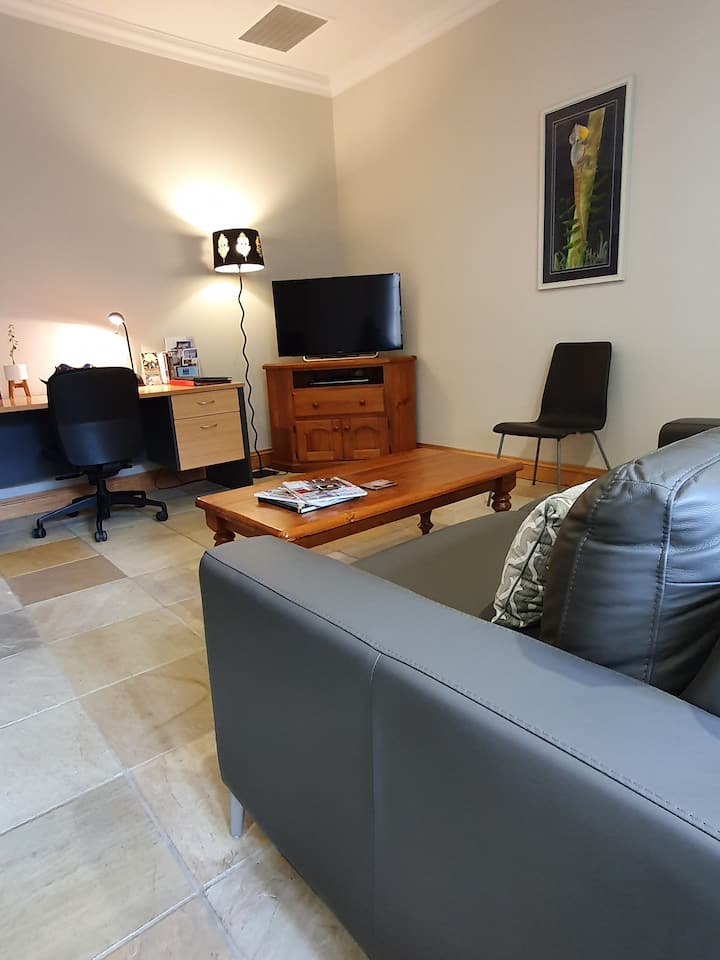 Orchards Private Retreat - Bayswater