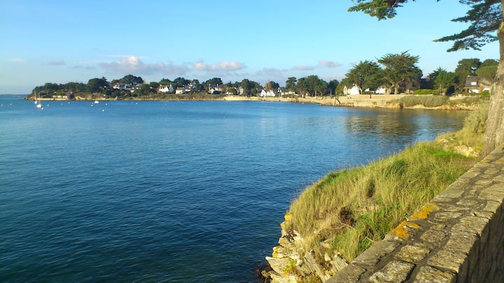 View of the entrance to the Gulf of Morbihan, classified 4*