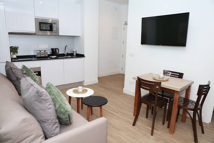 Ático de dos dormitorios para 6 personas gallery image 3