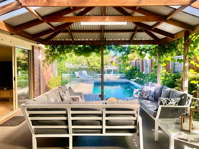 Beautiful Balnarring House with heated Pool