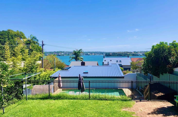 Bundeena Base House & Cottage, solar heated pool