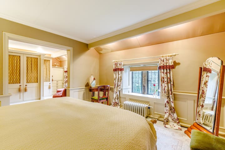 Стая на Джеймс: за 2 - ма души