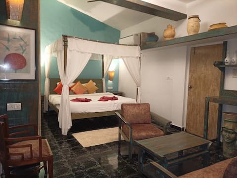 Petrick's 3 Bedroom Villa at Ashvem Beach