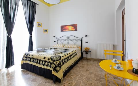 Proprietà Airbnb di successo: "Emerald" house, CIN code IT011015C2LKPAXCHZ a La Spezia