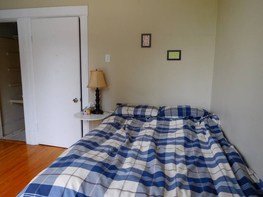 Lit double/ Double bed