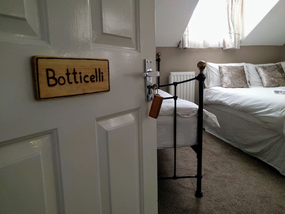 Botticelli Room is clean, comfortable and spacious
