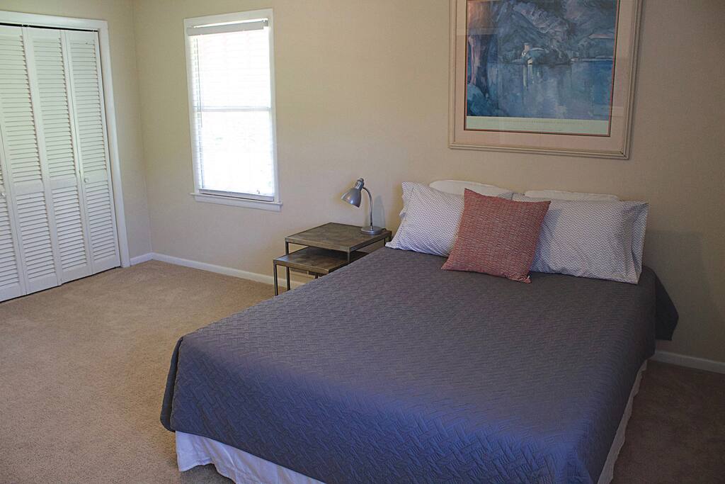 Bedroom #1 with Queen Bed