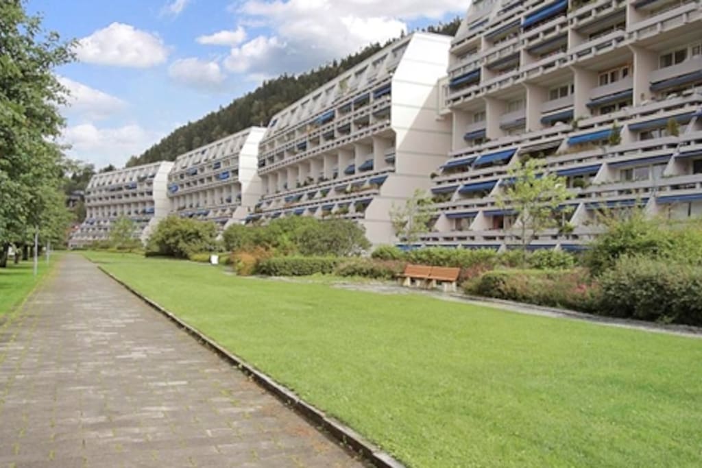 Fasade from the front of the complex