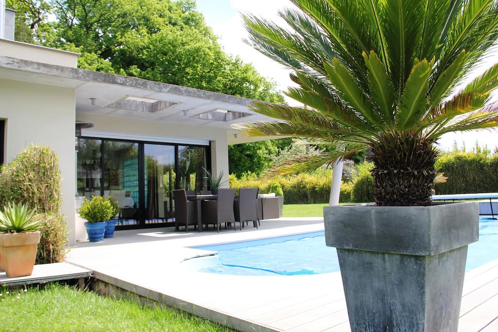 La Villa et la piscine