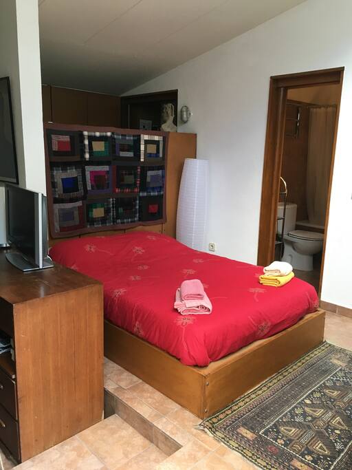 Double bed