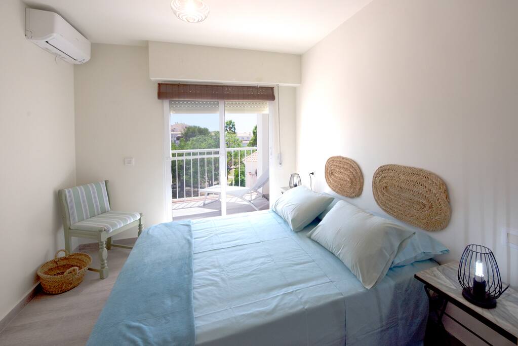 Dormitorio 1 con cama doble