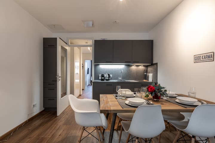 Freya – 2-bedroom apartment in Munich city center