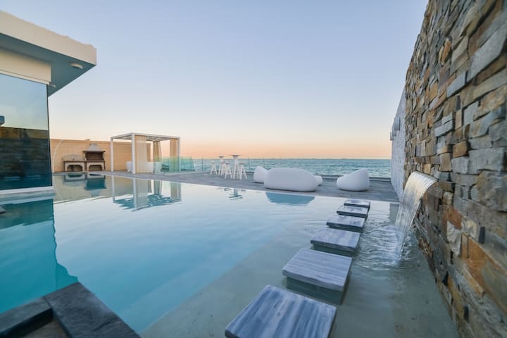 Spectacular Brand New Sea-View Villa