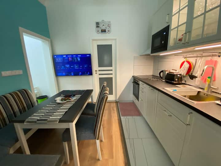 Fully Furnished Apartment N.3 With Free Parking - Prague