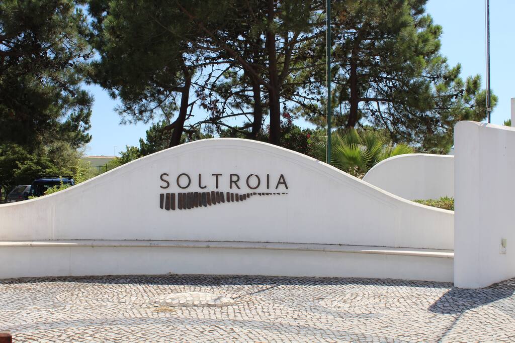 Entrada do Empreendimento Soltroia, onde está situado o apartamento
