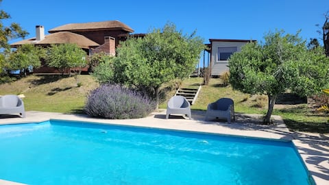 Casa Josephine. La viuda