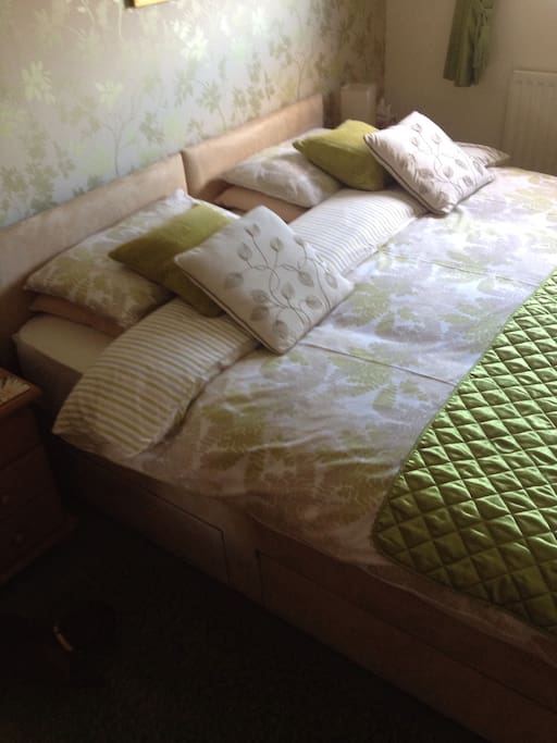 Twin beds zipped together to make a king size double.