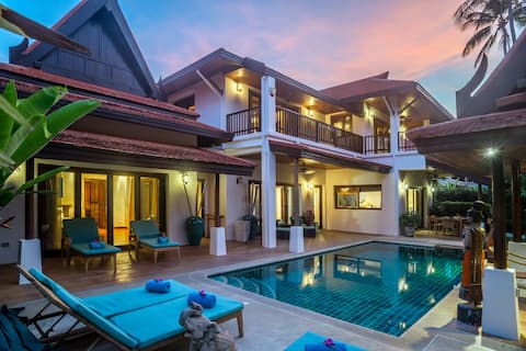 4 BR Villa Baan Banburee, seconds to beach