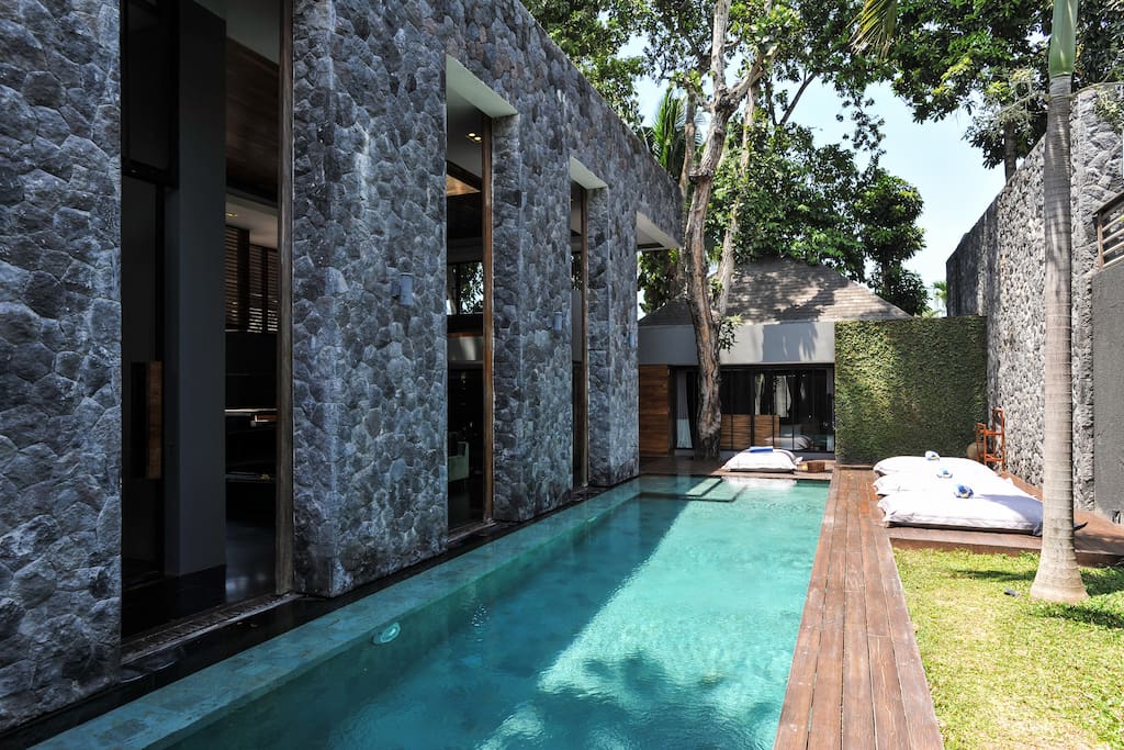 Swimming Pool (private) from entering Villa Dua