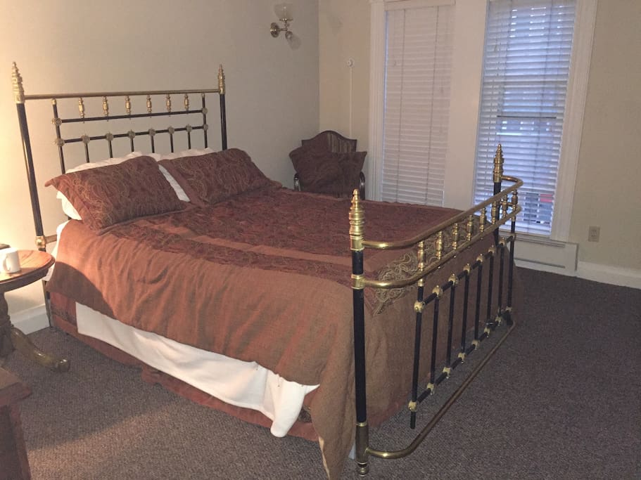 Queen Size bed