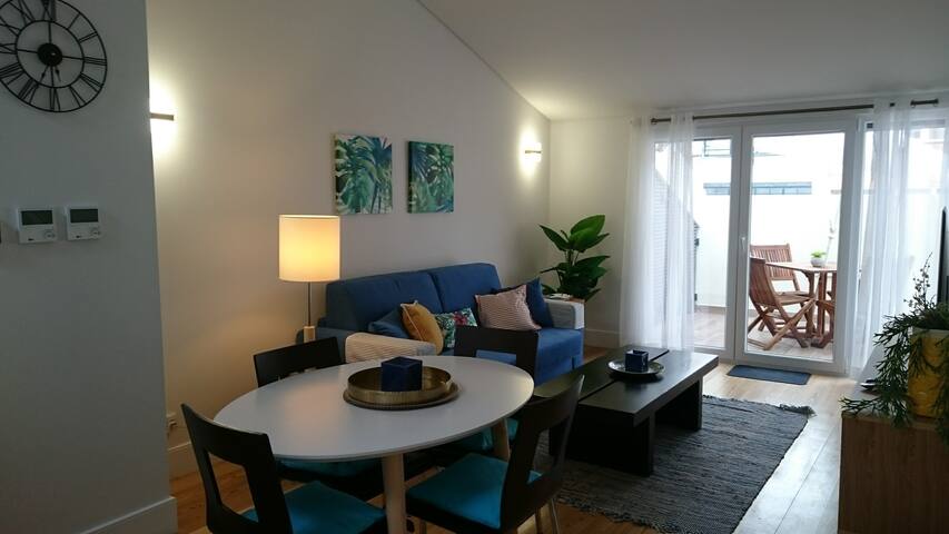 New 2 bedroom Tauro 195 Near El Corte Ingles gallery image 3