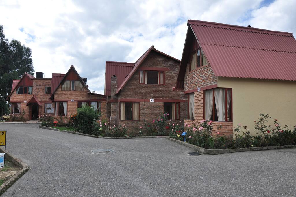 Panorámica condominio.