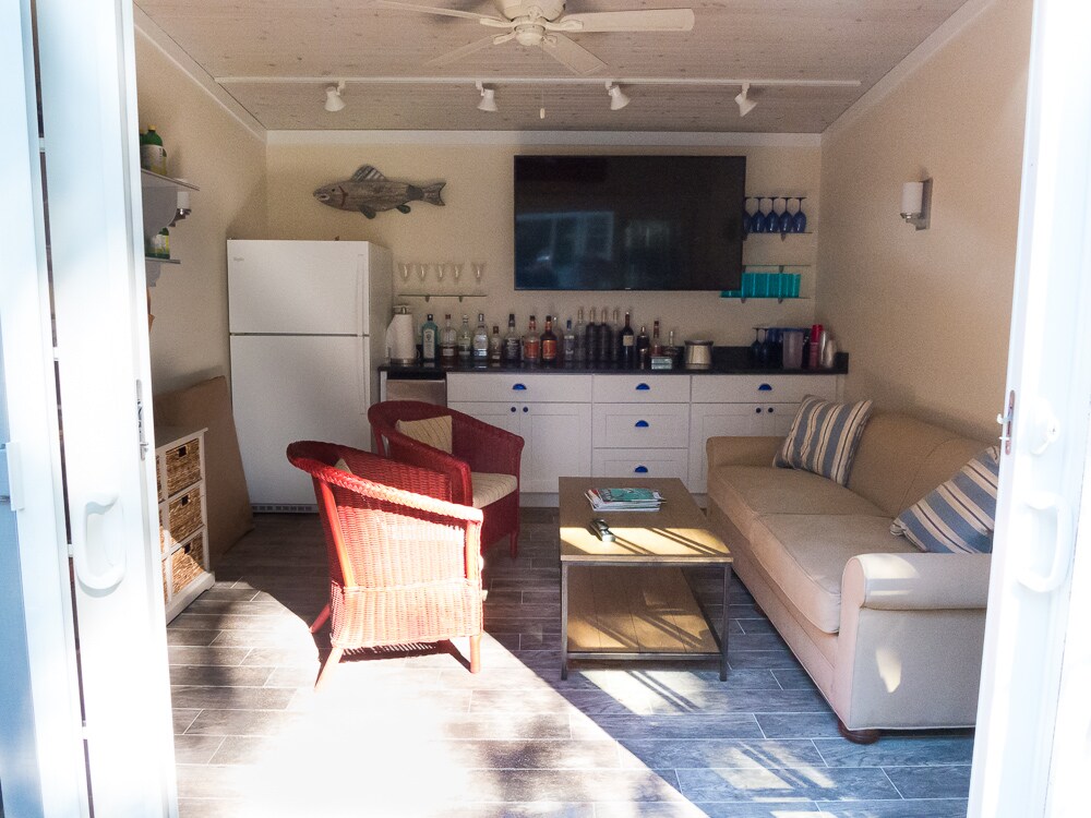 10 Best Airbnbs With Pool In Rehoboth Beach, Delaware Trip101