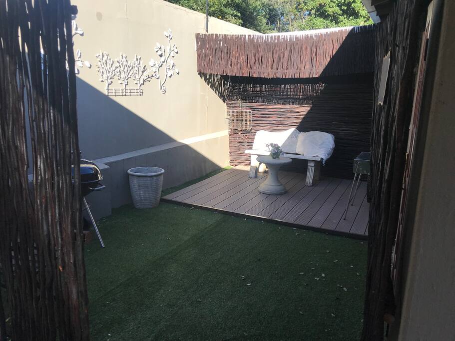 2,5m x 2 m composite deck installed if you need to relax out side after a long days work