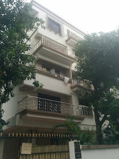 Luxurious+Comfortable+Stay+in+Vashi