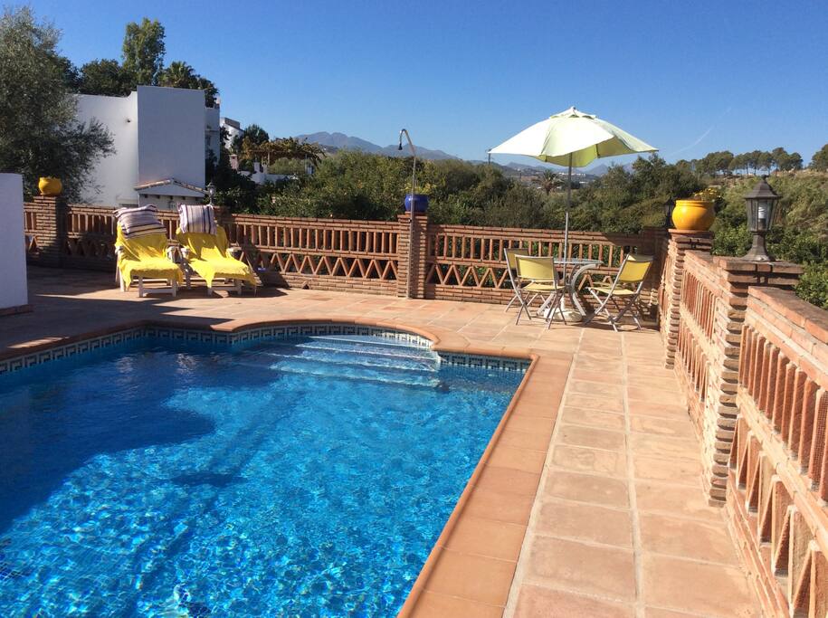 Superb pool to cool down in