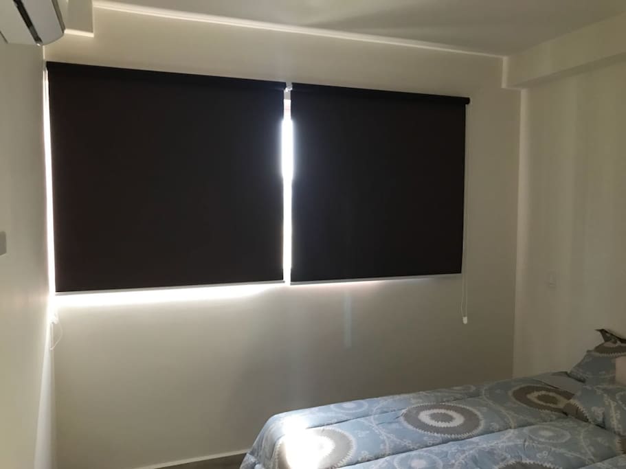Queen Bed Room