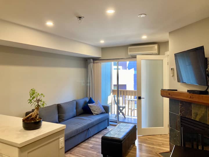 Marketplace Whistler Sensation 2bdr 2bath - Whistler