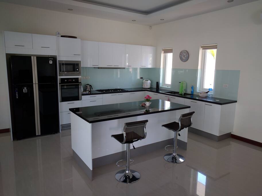 Open kitchen
