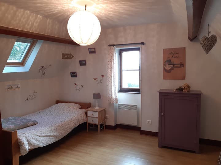 საძინებელი 2