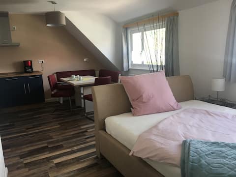 Popular Airbnb listing: deinFerienhaus Scheliga "Mini" , Bad Sobernheim in Bad Kreuznach