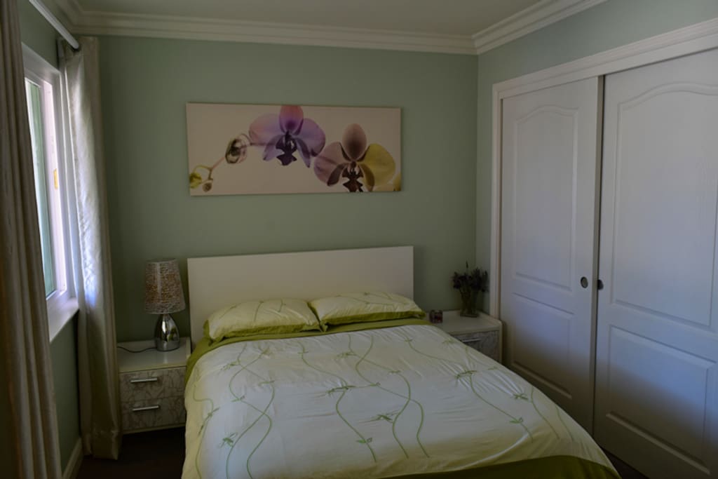 A beautiful private room for you!
