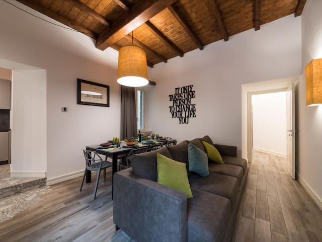 Panisperna Apartment 2 gallery image 4