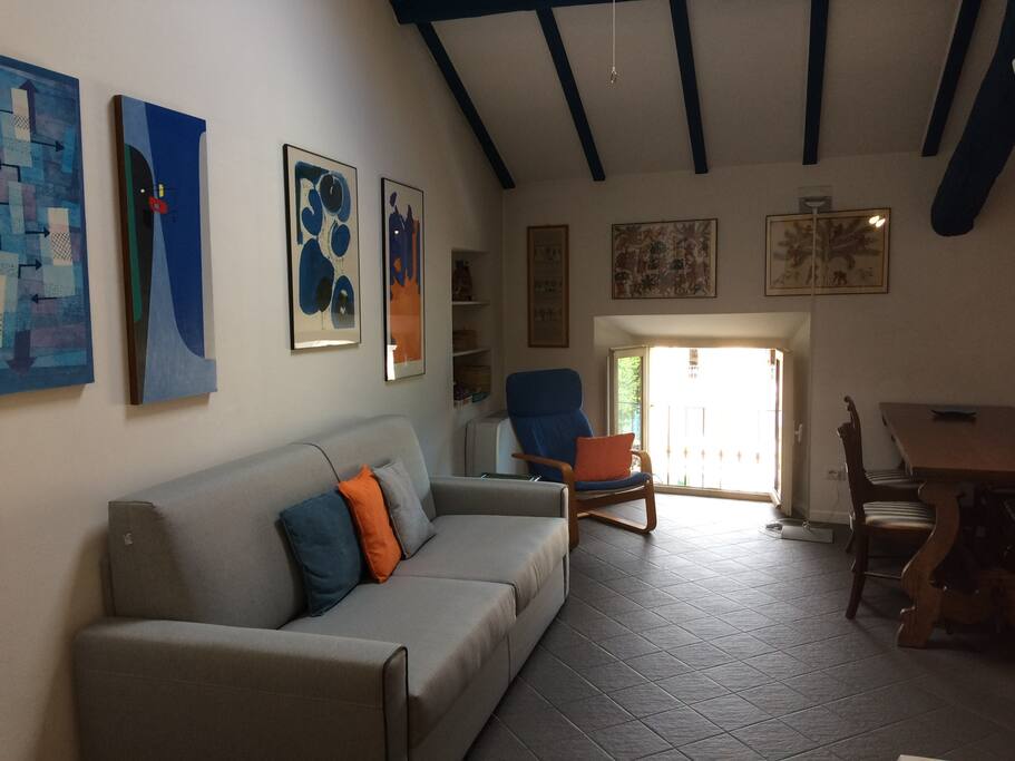 Divano letto matrimoniale