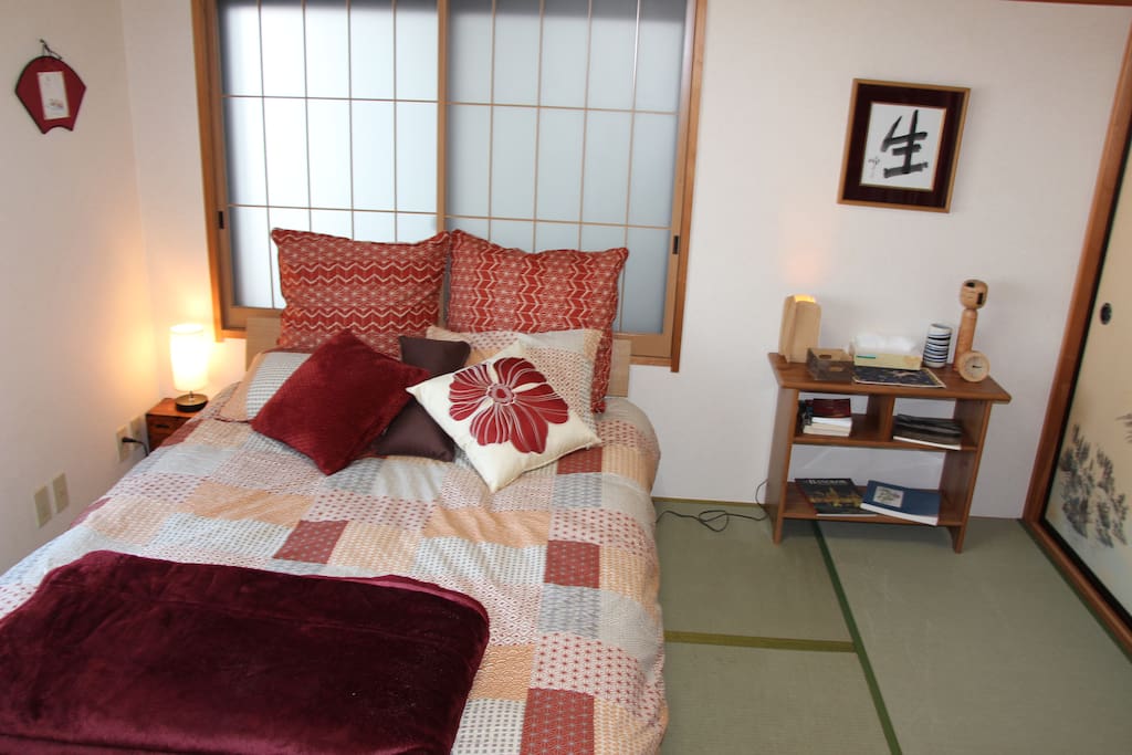 1st Floor Japanese Bedroom#1 - Double Bed, A/C.