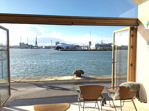Bathhouse, unique location on pier, w/parking space