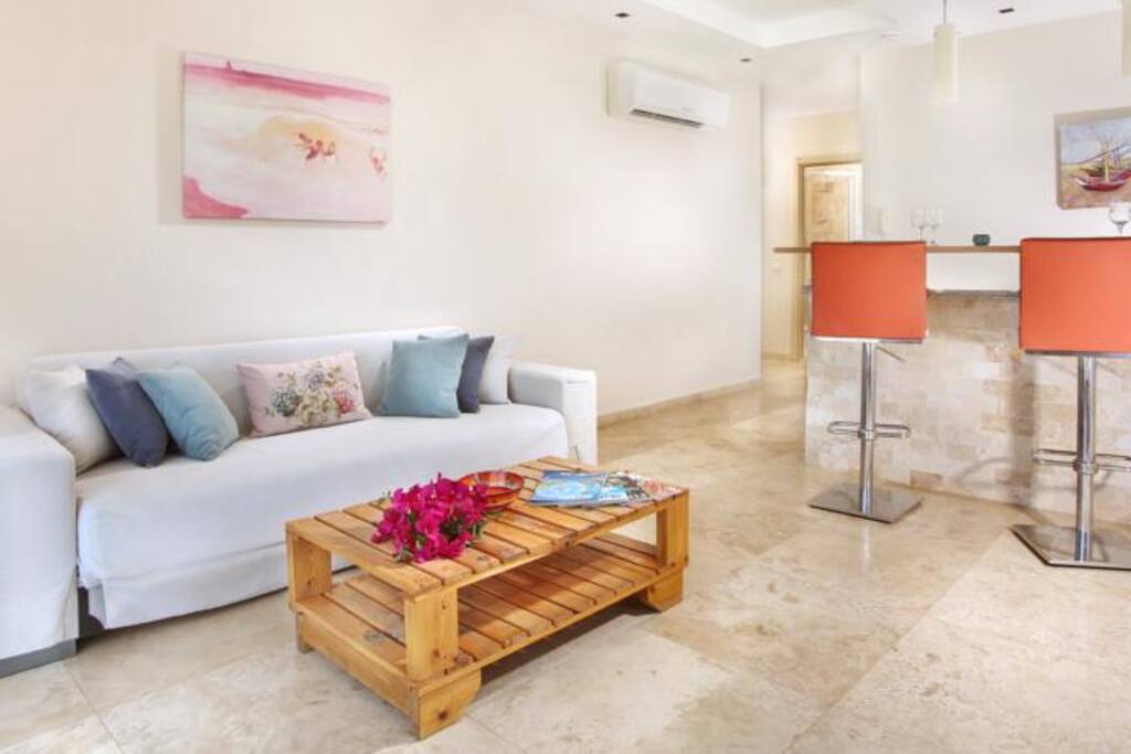 Master Suite Living Area