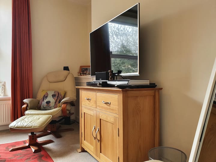 Beautiful Double Room In A Friendly Home - Plymouth