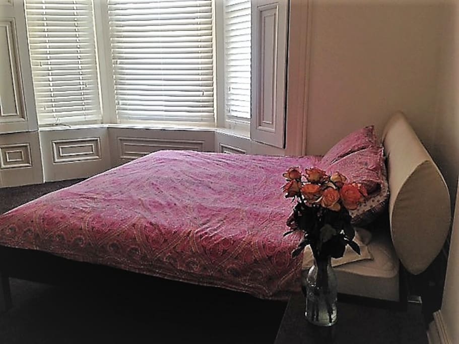 Elegant, Spacious Bedroom