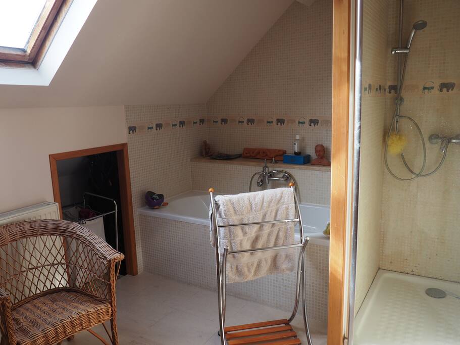 salle de bain de l'étage
