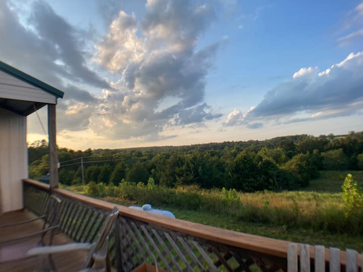 Family Farm Stay by Baker Creek! Farm stays for Rent in Mansfield, Missouri, United States