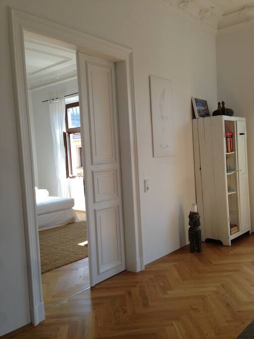 Wohnzimmer Richtung Schlafraum