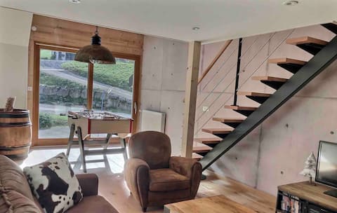 Cozy apartment in the Jura Mountains 8 people